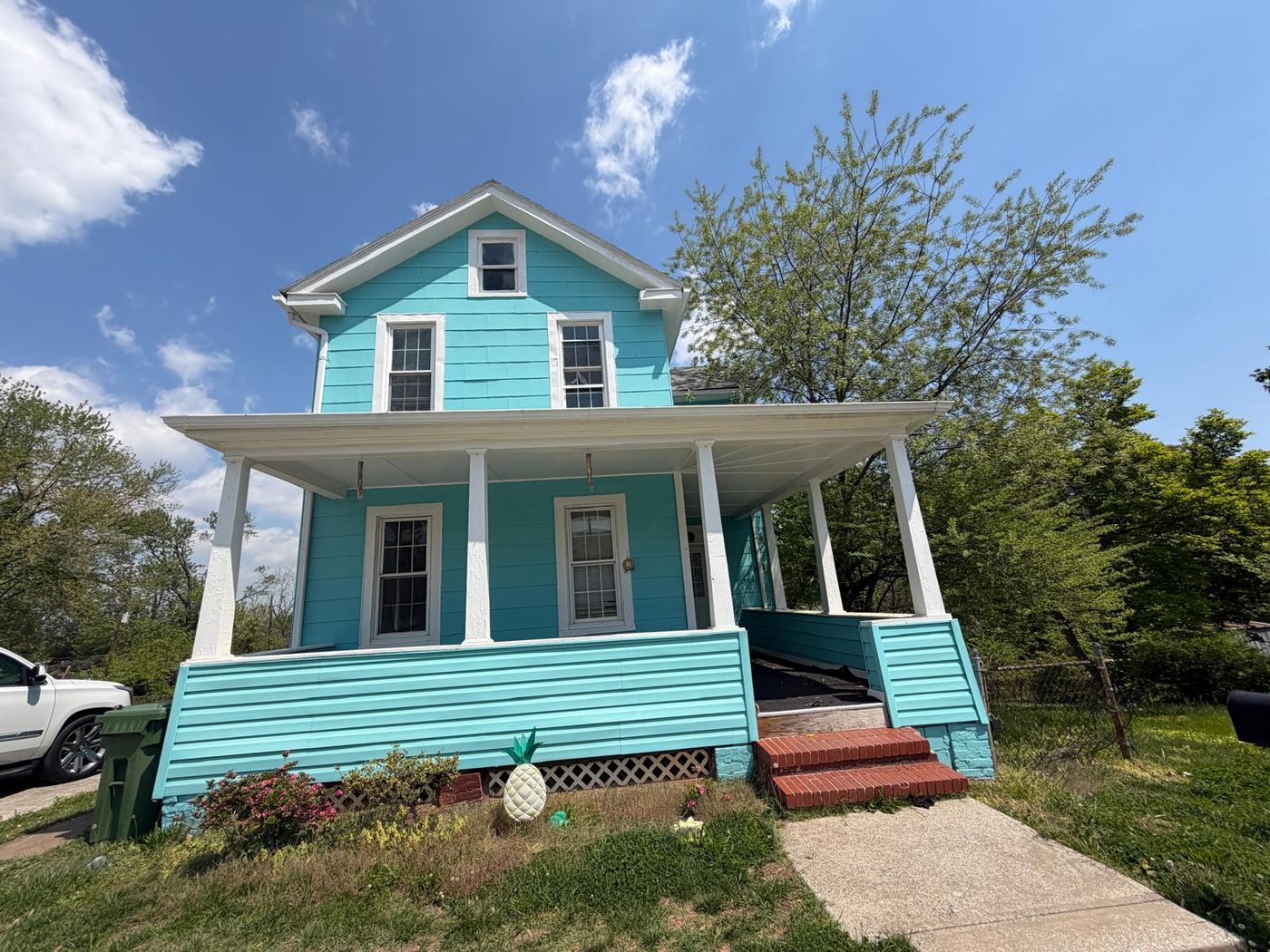 2415 Arbuton Avenue, Baltimore &mdash; front exterior